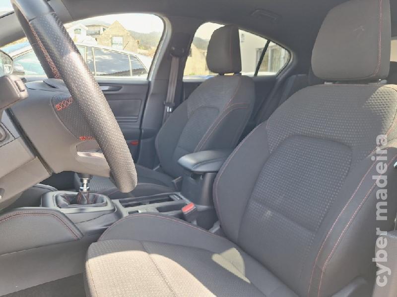 FORD FOCUS ST LINE Híbrido