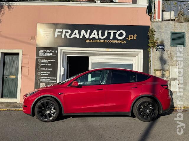 TESLA Model Y RWD - 300 CV Eléctrico