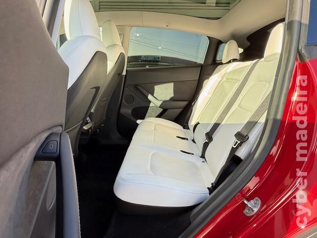 TESLA Model Y RWD - 300 CV Eléctrico