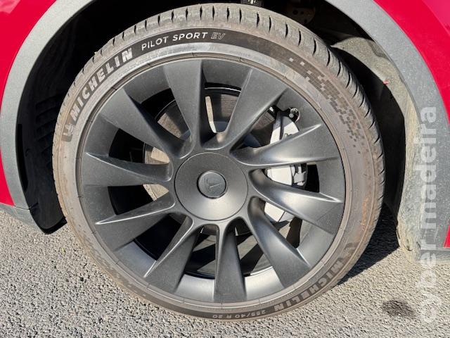 TESLA Model Y RWD - 300 CV Eléctrico