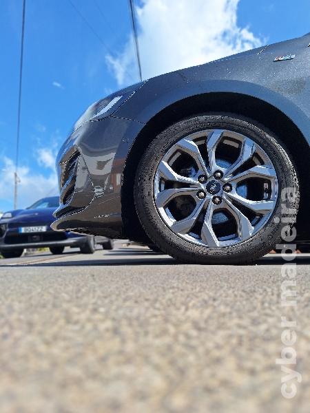 FORD FOCUS ST LINE Híbrido