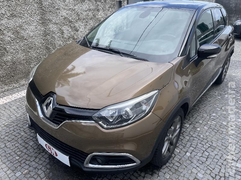 RENAULT CAPTUR 1.5 dci Exclusive Gasóleo