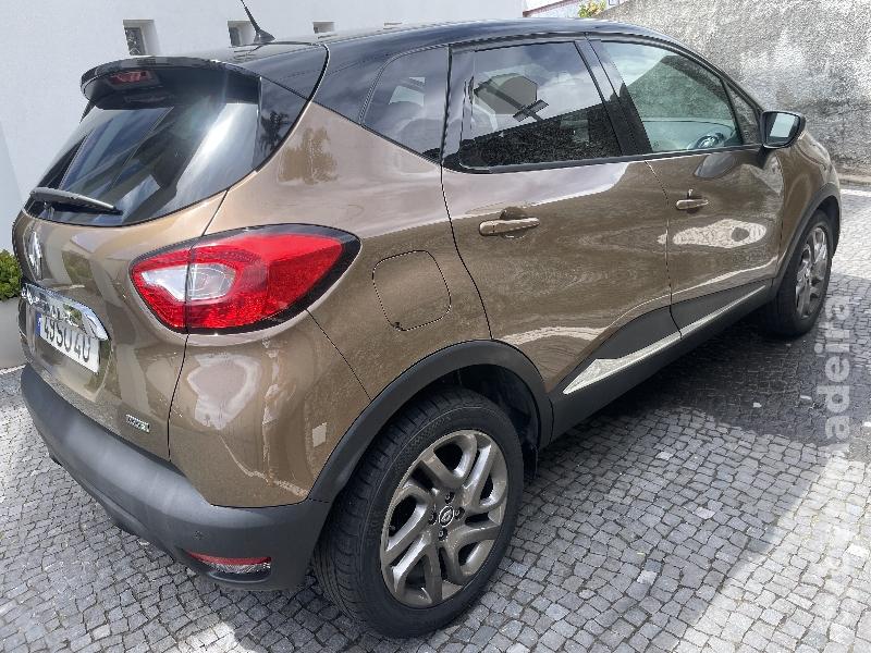 RENAULT CAPTUR 1.5 dci Exclusive Gasóleo