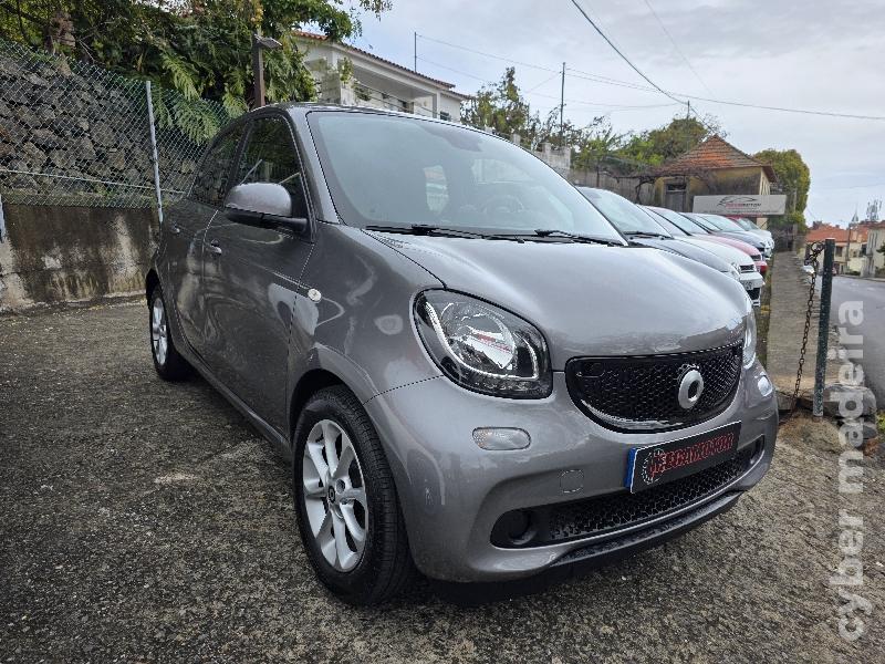SMART FORFOUR 0.9 TURBO PASSION 90CV AUTOMÁTICO Gasolina
