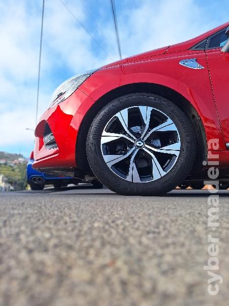 RENAULT CLIO LIMITED Gasolina