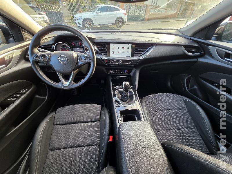 OPEL INSIGNA GRAND SPORT 1.5 TURBO INNOVATION 140CV Gasolina