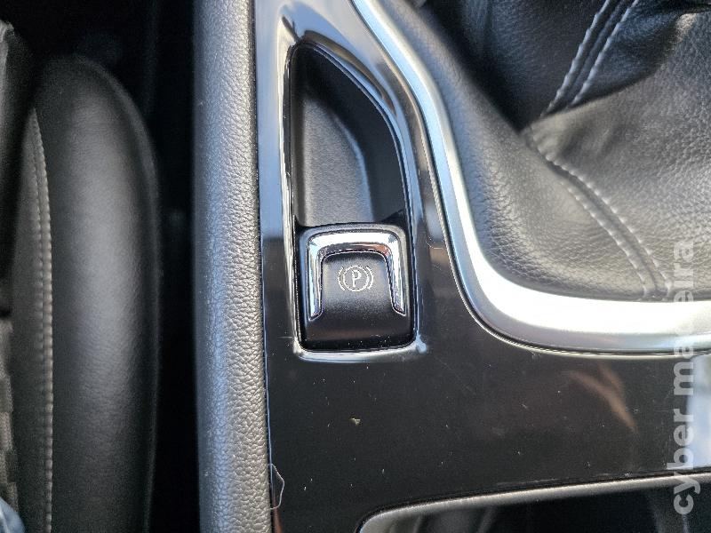 OPEL INSIGNA GRAND SPORT 1.5 TURBO INNOVATION 140CV Gasolina