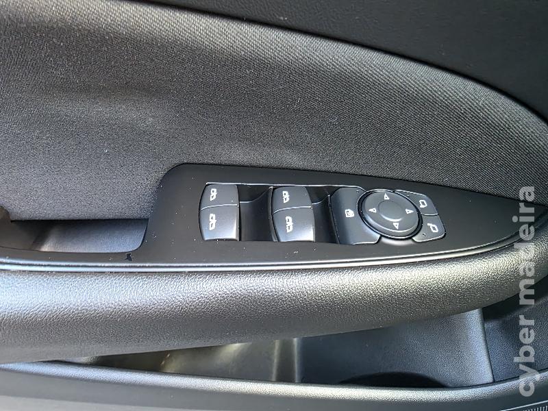 OPEL INSIGNA GRAND SPORT 1.5 TURBO INNOVATION 140CV Gasolina