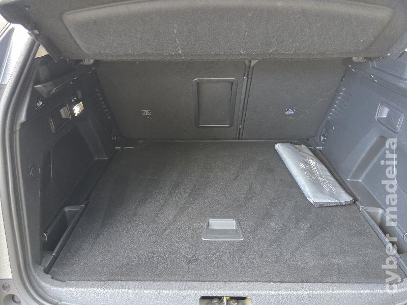 PEUGEOT 3008 1.6 HDI ALLURE 120CV Gasóleo