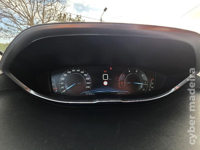 PEUGEOT 3008 1.6 HDI ALLURE 120CV Gasóleo