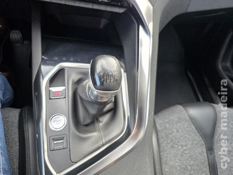 PEUGEOT 3008 1.6 HDI ALLURE 120CV Gasóleo