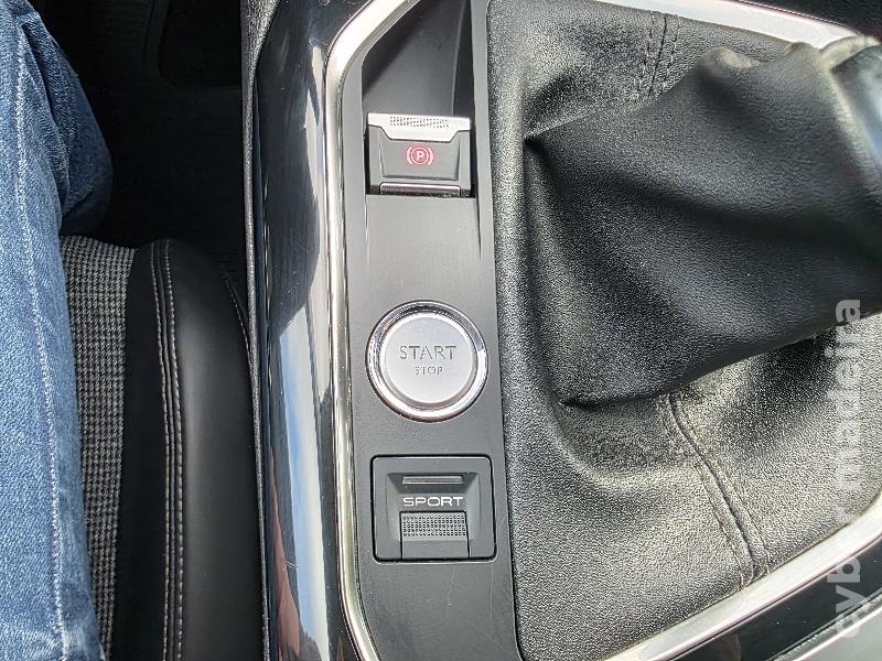 PEUGEOT 3008 1.6 HDI ALLURE 120CV Gasóleo