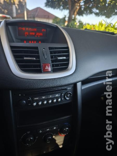 PEUGEOT 207 hatchback Gasolina