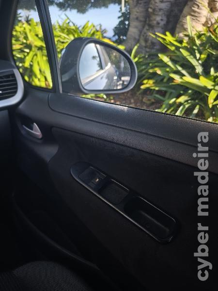 PEUGEOT 207 hatchback Gasolina