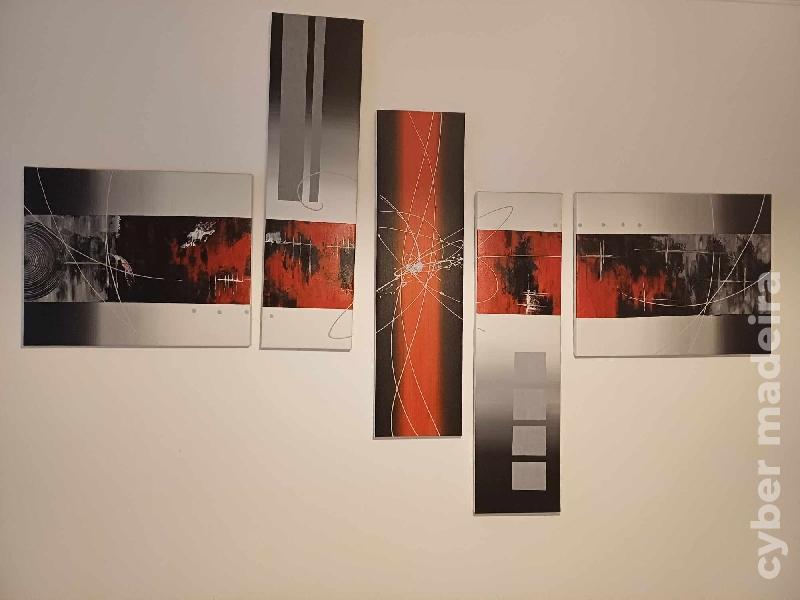 5 Quadros pintados à mão.