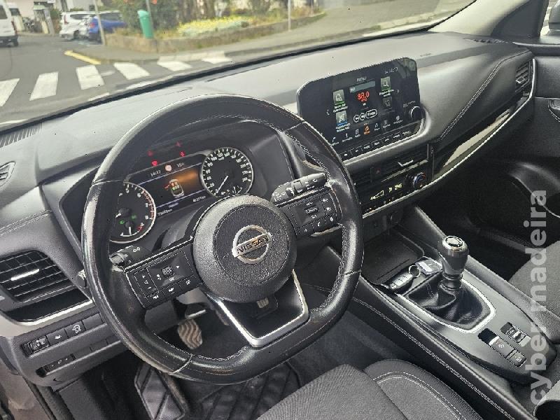 NISSAN QASHQAI J12 1.3 DIG-T N-GO 360 140cv (11/2022) Gasolina