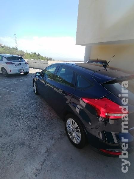 FORD FOCUS 1,0 Ecotec 100 Potencia Gasolina