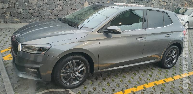 SKODA FABIA New Style Gasolina