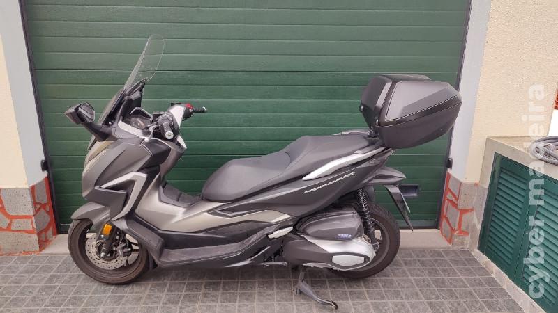 Honda Forza 350 350cc Scooter