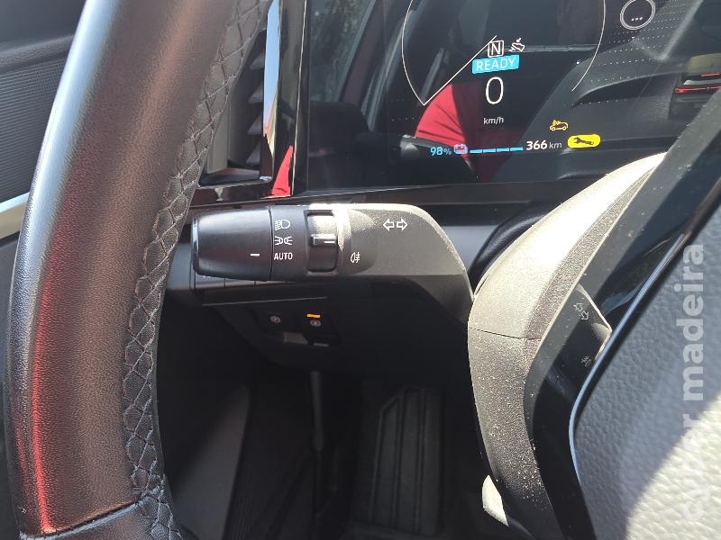 RENAULT MEGANE E-TECH EV60 OPTIMUM CHARGE EQUILIBRE 218CV Eléctrico