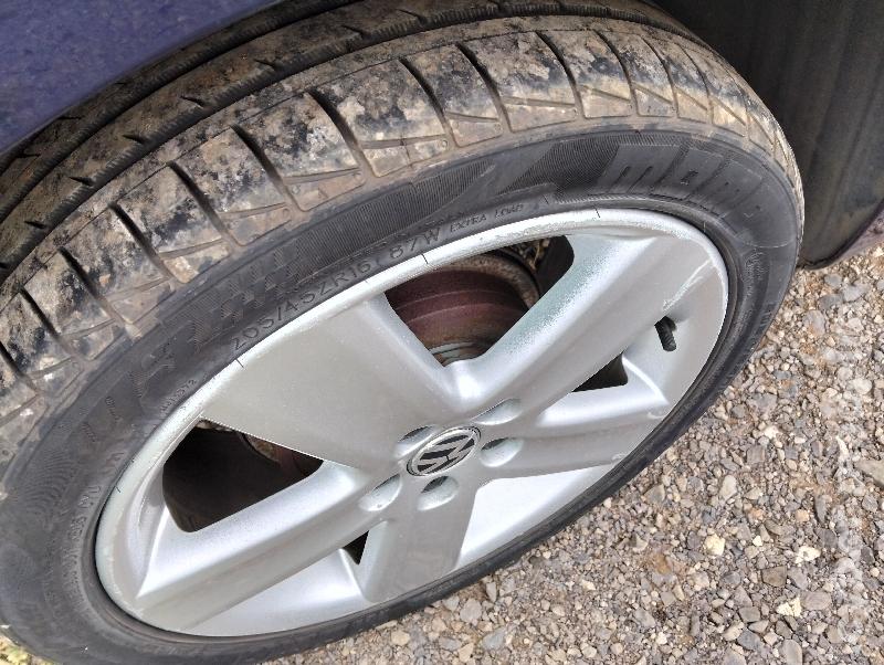 Troco Jantes 16" VW polo 16" 5 Jantes com pneus