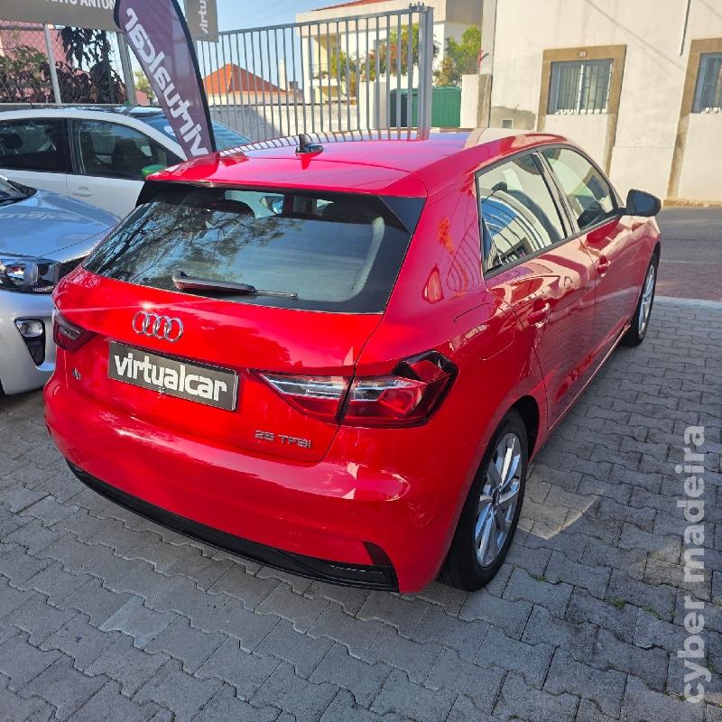 AUDI A1 25 TFSI SPORTBACK C/GARANTIA Gasolina