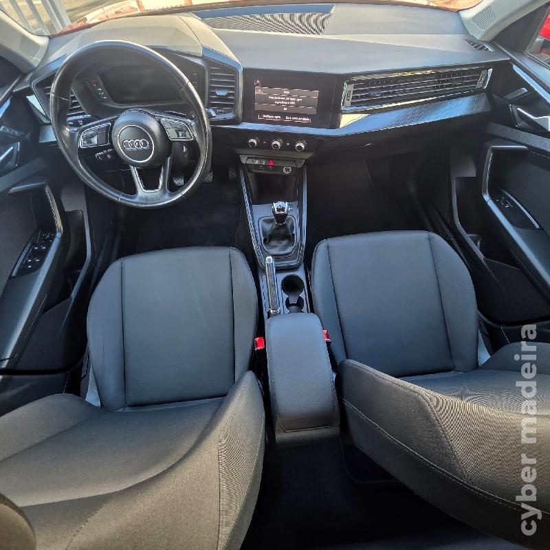 AUDI A1 25 TFSI SPORTBACK C/GARANTIA Gasolina