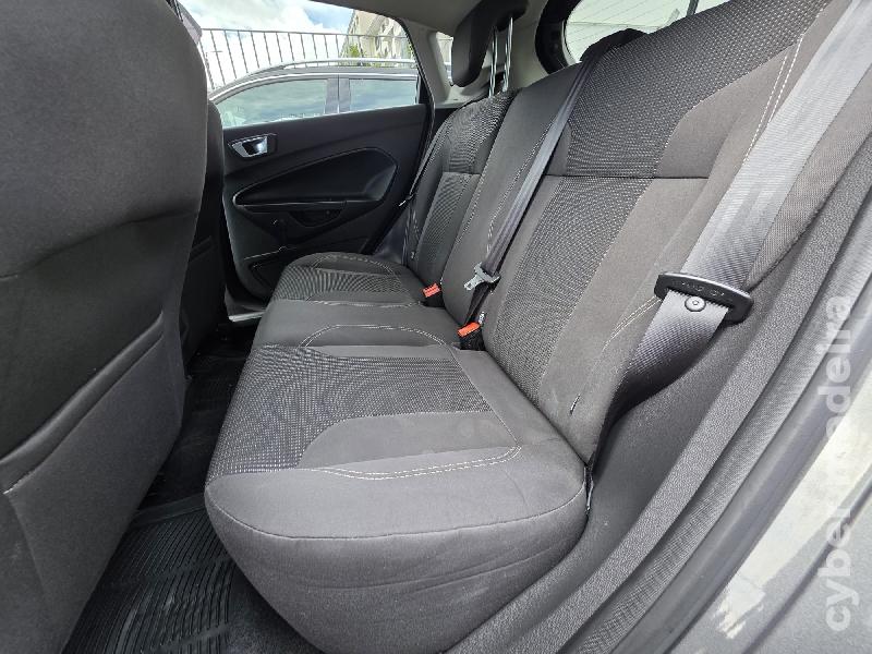 FORD FIESTA TRENDLINE C/GARANTIA Gasolina