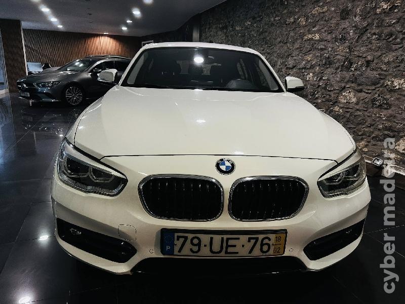BMW Serie 1 116D SPORT LINE Gasóleo