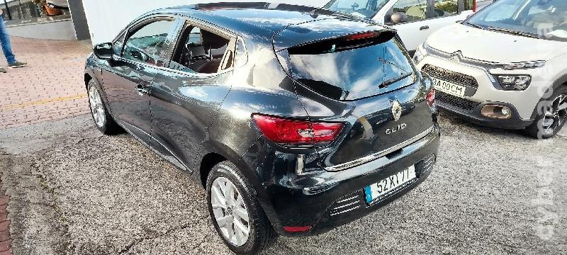 RENAULT CLIO CLIO 4 1.5 DCI LIMITED 2019 Gasóleo