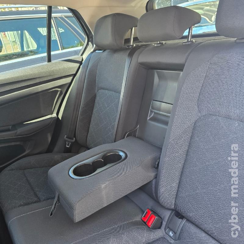 VOLKSWAGEN GOLF VIII 1.0CC TURBO C/GARANTIA Gasolina