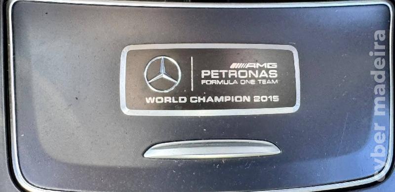 MERCEDES A 45 AMG Petronas Gasolina