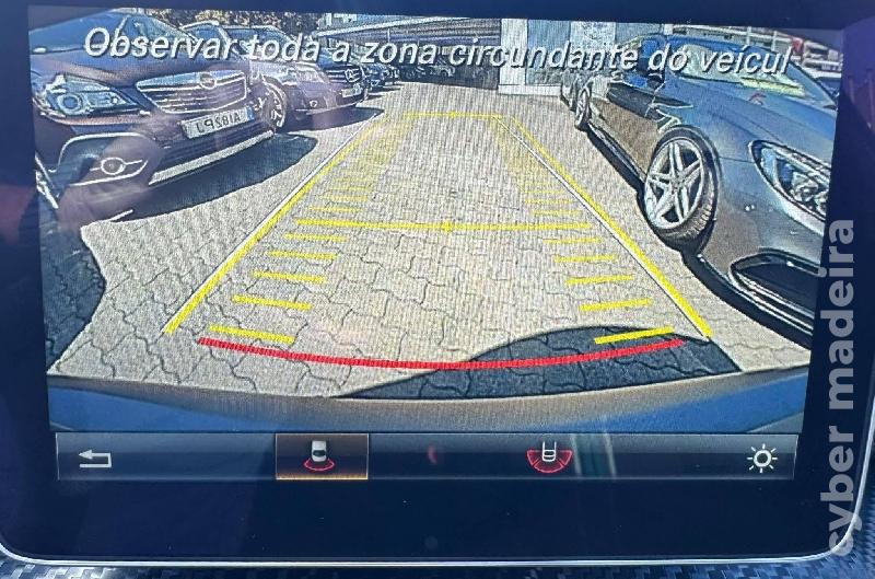 MERCEDES A 45 AMG Petronas Gasolina