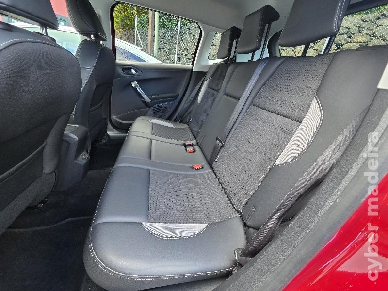 PEUGEOT 2008 1.2 PURETECH ALLURE 130CV Gasolina