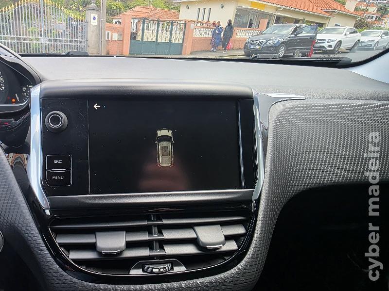 PEUGEOT 2008 1.2 PURETECH ALLURE 130CV Gasolina