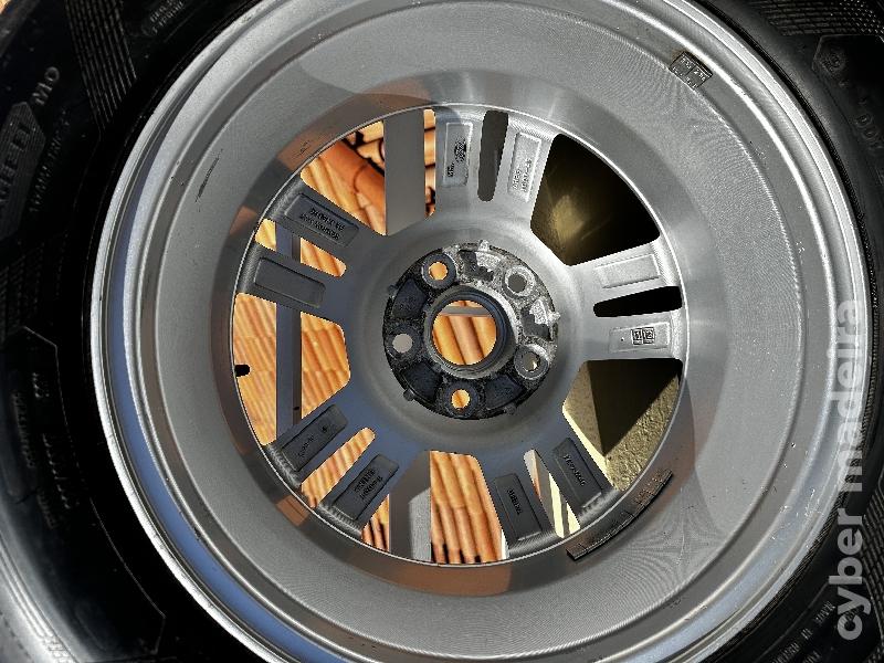 Pneus e jantes GoodYear Eagle F1 Asymmetric 5 225/60 R17 225 60 17"