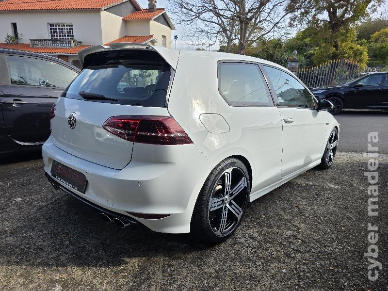 VOLKSWAGEN GOLF VII 2.0TSI R 4MOTION 300CV Gasolina