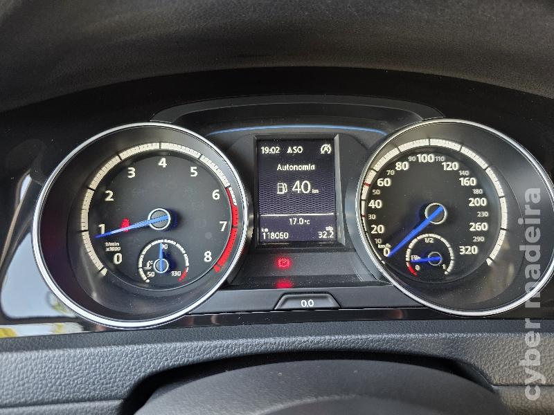 VOLKSWAGEN GOLF VII 2.0TSI R 4MOTION 300CV Gasolina