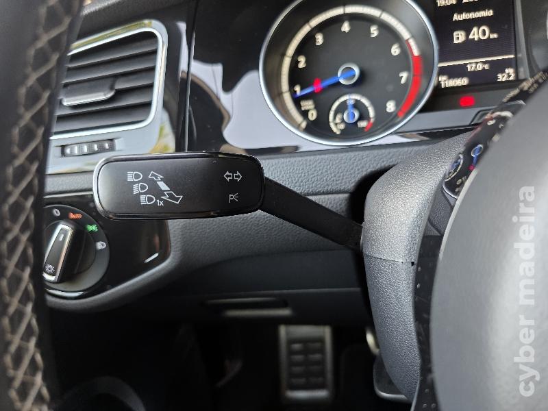 VOLKSWAGEN GOLF VII 2.0TSI R 4MOTION 300CV Gasolina