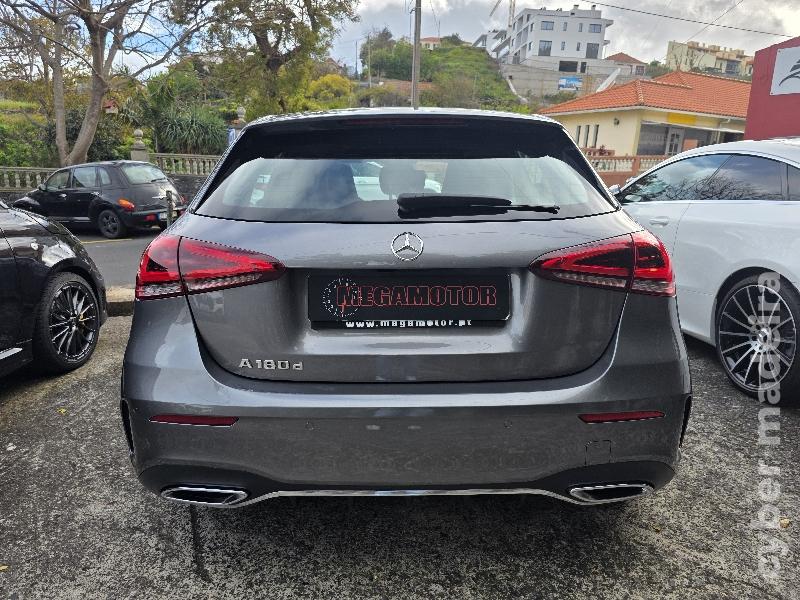 MERCEDES A A180D AMG LINE AUTO C/IVA Gasóleo