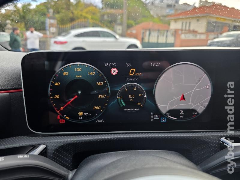 MERCEDES A A180D AMG LINE AUTO C/IVA Gasóleo