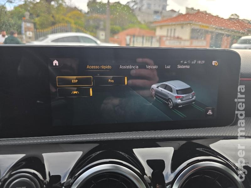 MERCEDES A A180D AMG LINE AUTO C/IVA Gasóleo