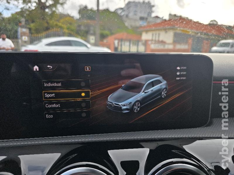 MERCEDES A A180D AMG LINE AUTO C/IVA Gasóleo