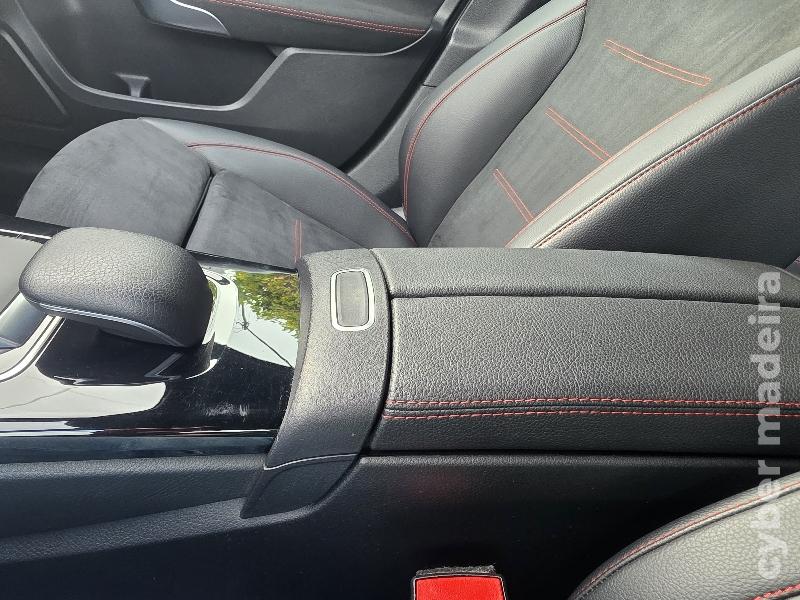 MERCEDES A A180D AMG LINE AUTO C/IVA Gasóleo