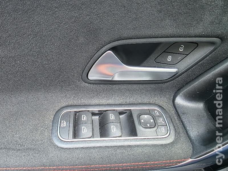 MERCEDES A A180D AMG LINE AUTO C/IVA Gasóleo