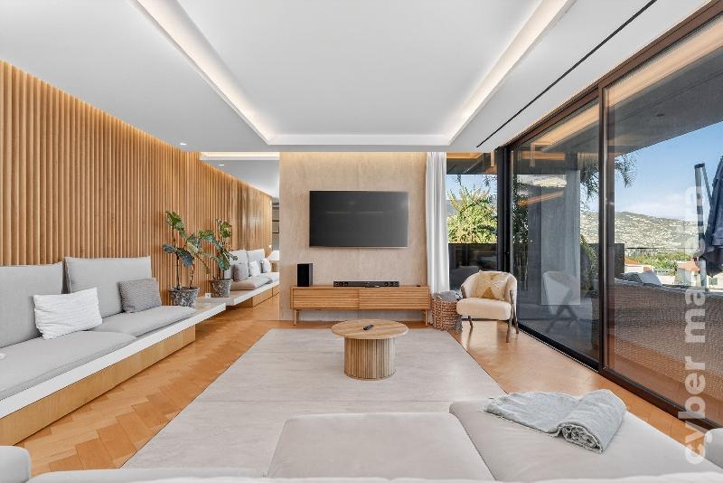 Moradia T4 para Venda