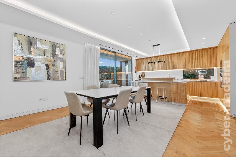 Moradia T4 para Venda