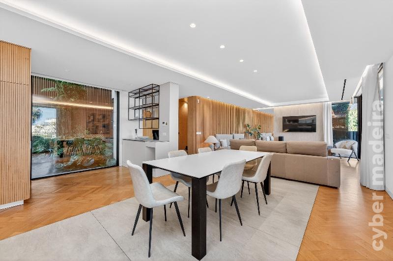 Moradia T4 para Venda