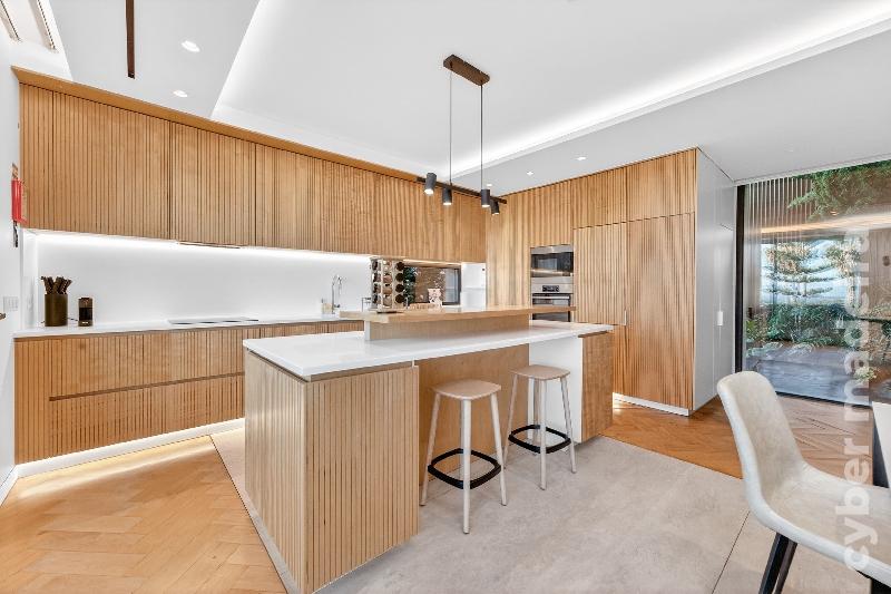 Moradia T4 para Venda