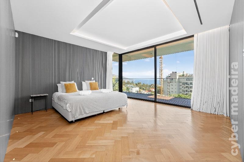 Moradia T4 para Venda